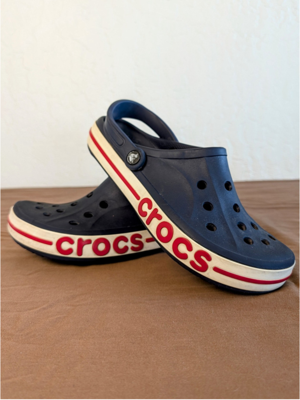 Crocs Bayaband Clogs Navy Blue Red and White Comfort Shoes Men's 8 Women's 10